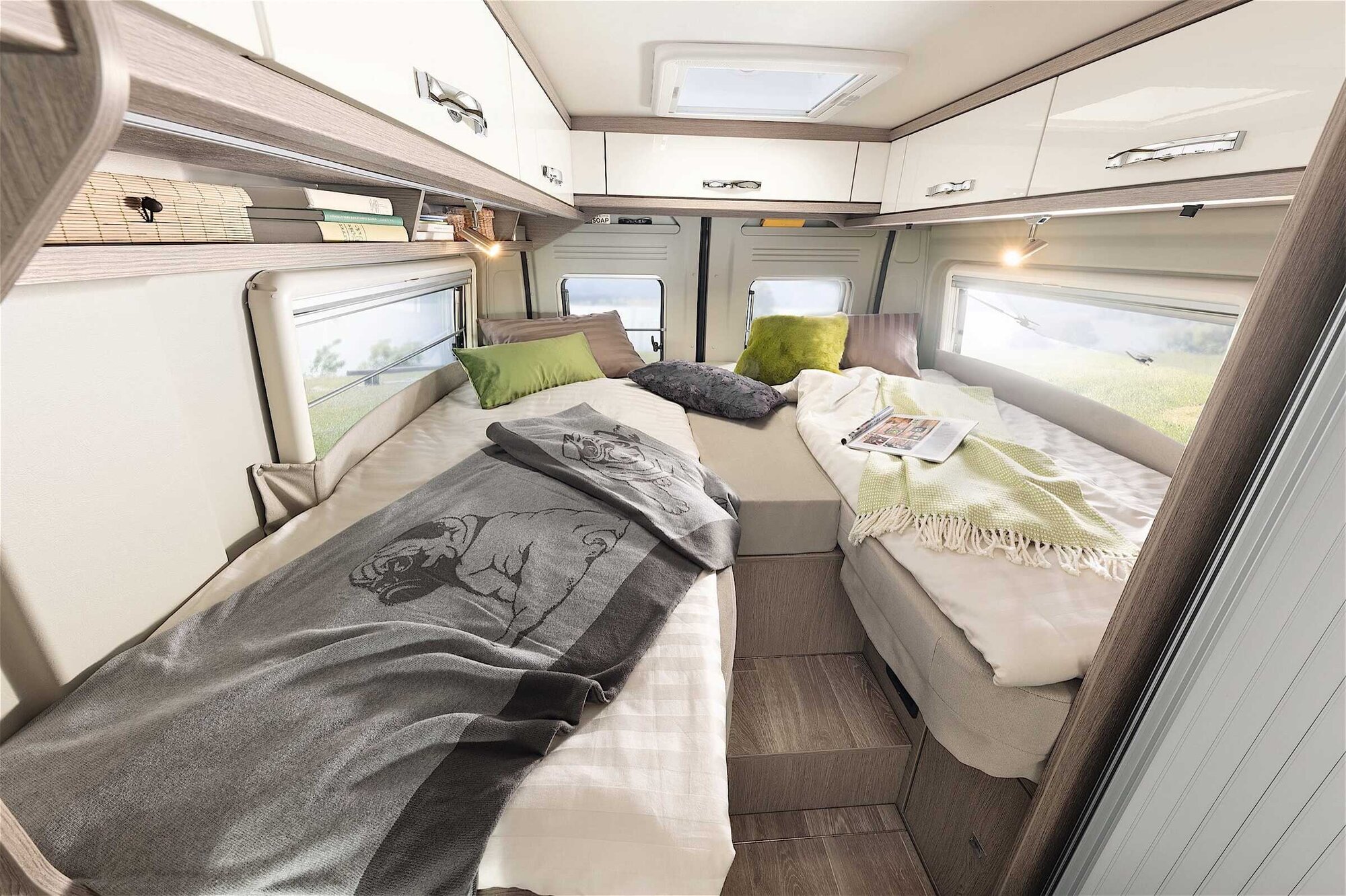 poessl_roadstar_600_l_schlafen.24a3cb22